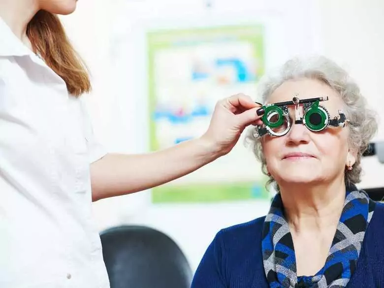 Utrzymanie widzenia w AMD wymaga szybkiej diagnozy
