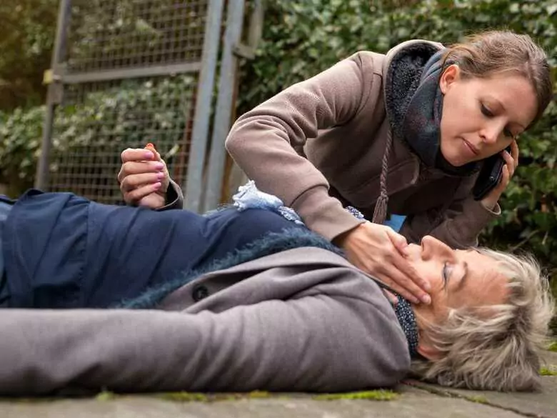 Superbohaterowie podczas wakacji nie tracą czujności!